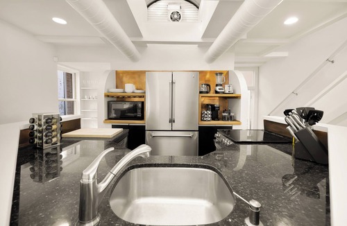 Shaw Apartment | Louise Hand Laundry, Logan Circle, Rare & Iconic