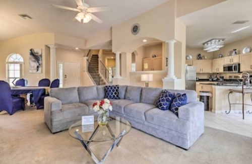 Calabay Parc House | Lovely and Spacious 6 Bedroom 4 Ba Home w/Pool and Game Room Near Disney Parks