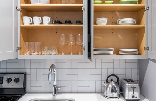 Dorchester Apartment | Lovely Dorchester Studio w/ W/D, by Savin Hill T