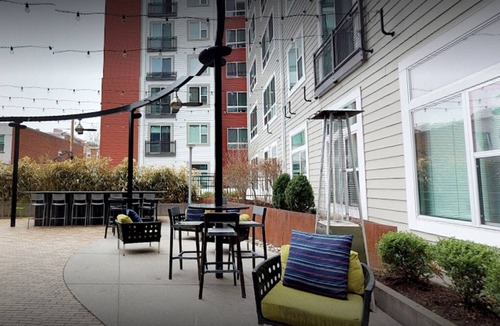 Near Northeast Apartment | Lovely H Street 2BR w/Gym & W/D, near Union Station, by Blueground