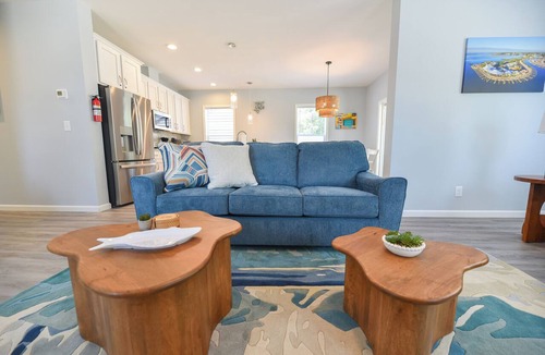 Long Neck House | Lovely home, beach, pools, family fun, pet friendly!