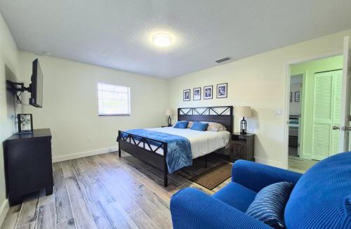 Sarasota House | Lovely House in Sarasota close to UTC Mall Nathan Benderson Park and Siesta Key Beach