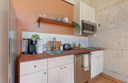 Old West Broad Neighborhood Apartment | Lowcountry Red @ The Huntingdon Lofts Collection