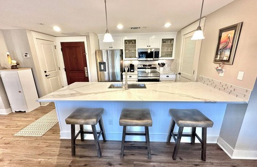 Baytowne Wharf Condo | Luxurious living in Baytowne Wharf minutes from the Beach 310PH