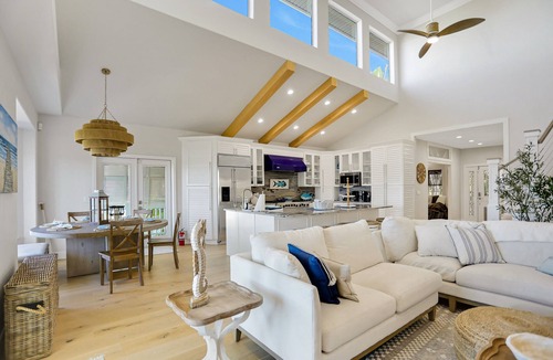 Palm Harbor House | Luxurious waterfront home w/pool, hot tub, game room, dock & water activities
