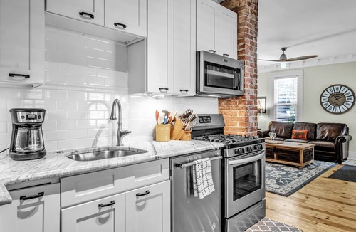 Front Park House | Luxury 3BR, 2 Full + 2 Half Baths/Walk to Elmwood/Garage/EV Charger/AC