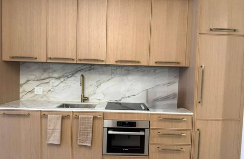 Wynwood Art District Condo | Luxury Designer Retreat in Wynwood/Skyline. 2BR. Pool & Bar