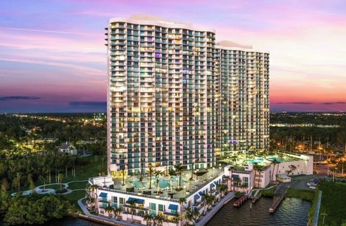 Fort Myers Apartment | Luxury Dolphin Sunset Retreat Myers Waterfront