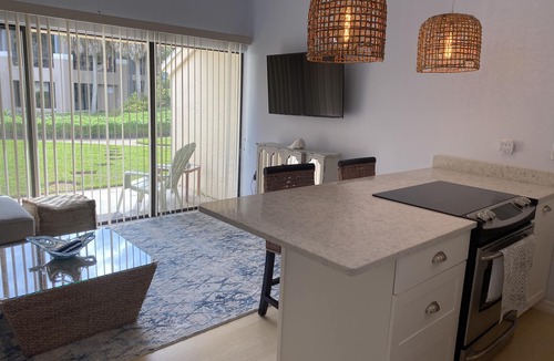The Meadows Villa | Luxury Golf Retreat in Sarasota – Elegance, Comfort & Prime Location