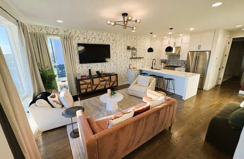 Katie Hill Neighborhood House | Luxury Nashville Escape w/Rooftop Hot Tub & Skyline Views