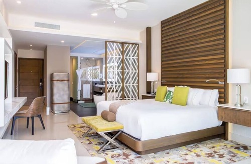 Playa Mujeres Hotel | Luxury Oceanfront Studio King Bed/Garza Blanca Cancun/Optional All-Inclusive