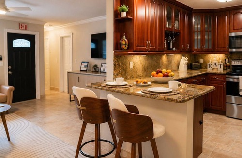 Hallandale Beach House | Luxury Pool Oasis 5 Min to Beach Modern Retreat