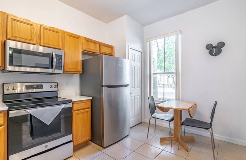 Regal Palms House | Luxury Resort Amenities - Bright and Modern Townhome