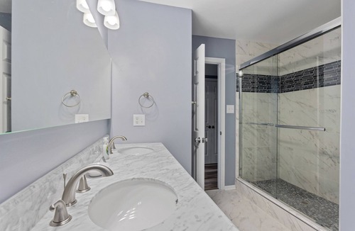 Prince George House | Luxury Stay! 10 min away from Fort Lee.