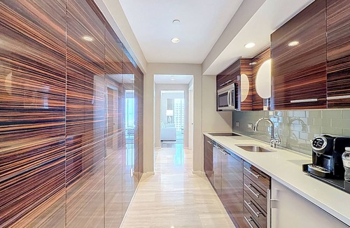 Central Beach Apartment | Luxury Suites at Fort Lauderdale Beach