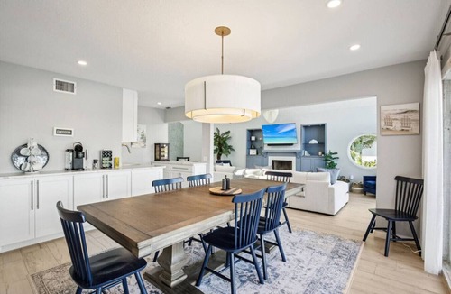 Siesta Key House | Luxury Villa*Pool*Hot Tub*Dolphins*Close to Beach