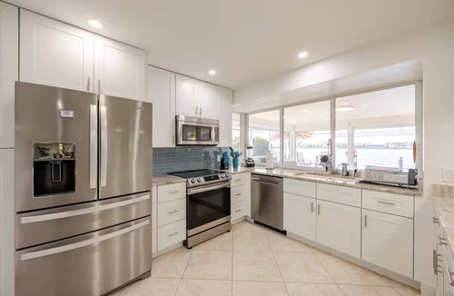 Eight Lakes House | Luxury Waterfront Home w/Private Pool & Sea Views