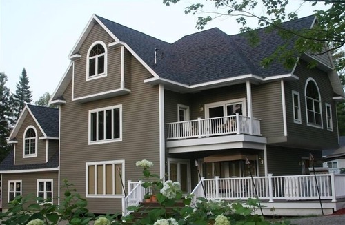 Broadalbin House | 'Luxury' Waterfront Home - 30 Minutes from Downtown Saratoga