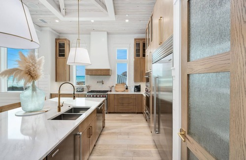 Laguna Beach House | Magic Conch | Easy Beach Access|Private Pool|Golf Cart