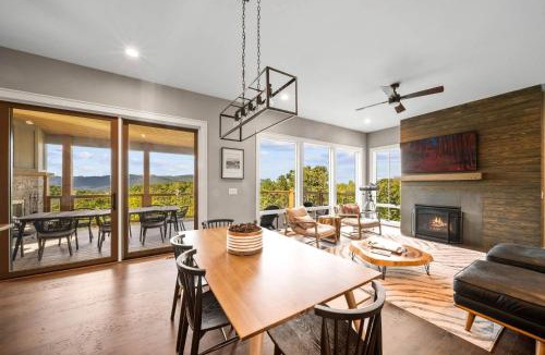 Deep Gap House | Majestic Meadows