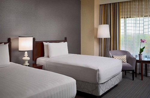 Gwinnett Place Hotel | Making The Best Memories Along The Way! 3 Comfortable units with Pool Access