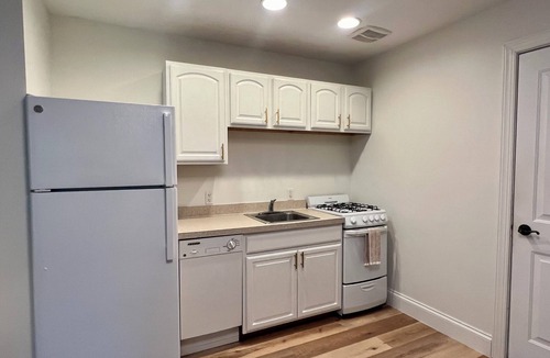 Mohnton Apartment | Maple Cottage Retreat Private 1BR w/Deck