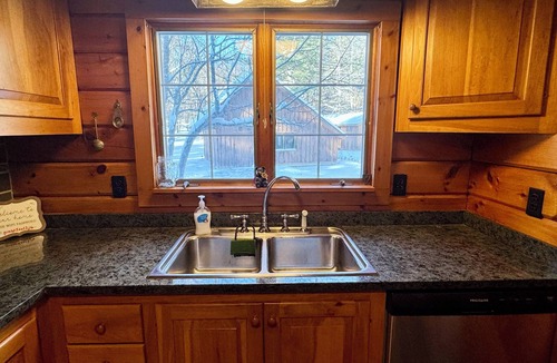 Town of Beekmantown Cabin | Maple Ridge Lodge - A peaceful Rustic getaway