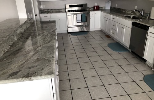 Willoughby Spit Cottage | Mariners Cove 4 Bedroom Cottage by RedAwning