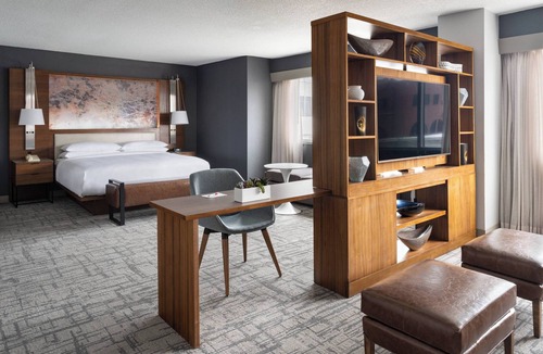 Downtown Greensboro Hotel | Marriott Greensboro Downtown