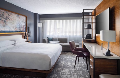 Downtown Greensboro Hotel | Marriott Greensboro Downtown