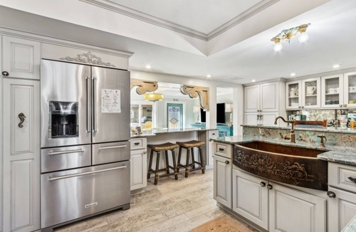 Ocean Cay House | Mermaid House Directly Across from the Beach | Private Pool and Pool House | Tiki Bar