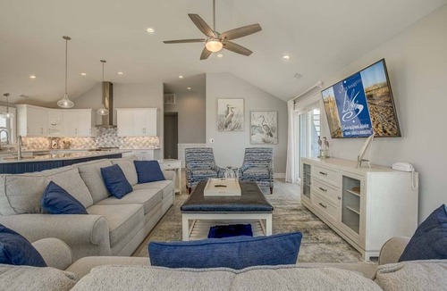 Ocean Sands House | Mermaid Manor | 435 ft to the beach | Private Pool, Hot Tub