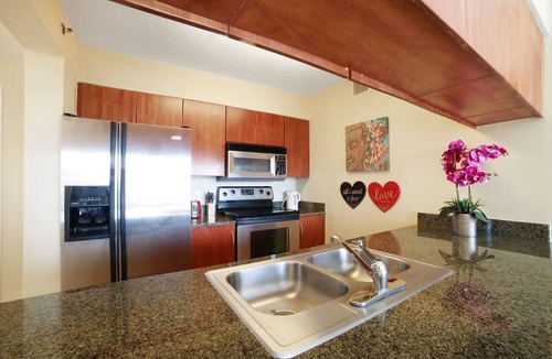 Brickell Apartment | Miami Downtown City view 3BR Air Hockey &Ping Pong