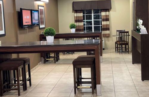 Harrisonburg Hotel | Microtel Inn & Suites by Wyndham Harrisonburg