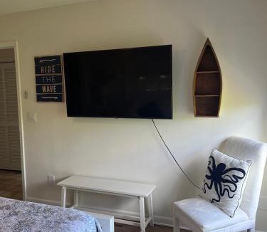 Yacht Club House | Mid century vibe pool home direct gulf access