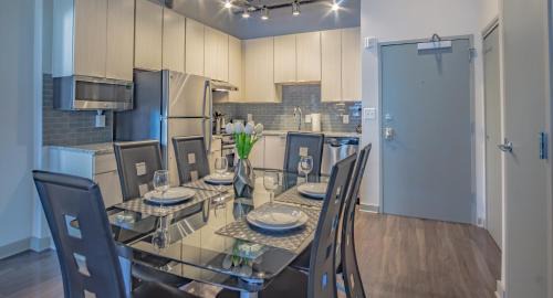 SoNo Apartment | Midtown 2BR Fully Furnished Apartment near Emory apts