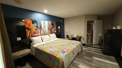North Patchogue Hotel | Midway Motel