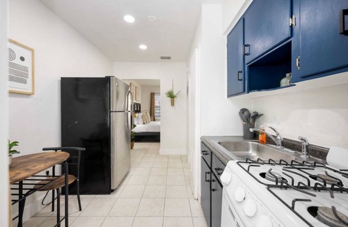 Northeast Miami Apartment | MIMO5-2 | cozy corner of Miami's Modern District