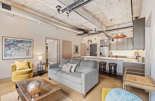 Warehouse District Apartment | MINNeSTAY* Sable 205 - Two Bedroom | North Loop | Target Center