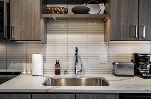 Warehouse District Apartment | MINNeSTAY* Sable 803 | North Loop | Target Center