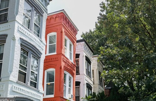 Stanton Park Apartment | Minutes from Capitol Hill. Free on-street parking.