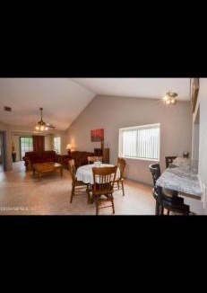 Golden Glades - The Woods House | Minutes from Mayo Clinic, Jax, Ponte Vedra, and Atlantic Beaches