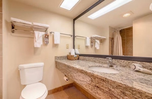 Yuma Townsite Hotel | Minutes to Gateway Park & Trails | 4 Rooms | Outdoor Pool