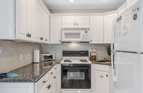 Miramar Beach Condo | Miramar Beach Condo: Pool, Hot Tub, Beach