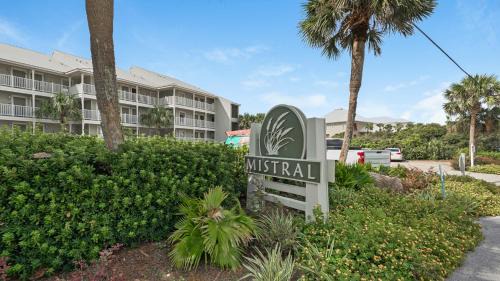Seacrest House | Mistral 6