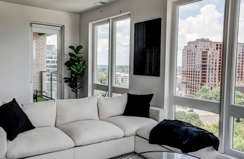 Home Park Apartment | Modern 2BR Near Downtown Atlanta