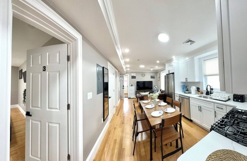 Codman Square Apartment | Modern 3BR Boston Nest Pet-Friendly Franklin Park & Red Line 558-2