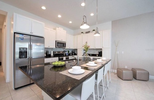 Davenport House | “Modern 4BR Villa with Private Pool Near Disney”