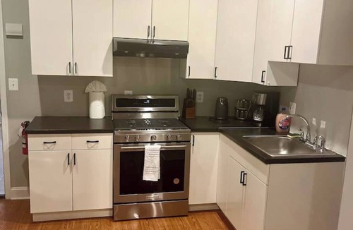 Bloomingdale House | Modern 9BR Home Spacious Stay Near the Metro