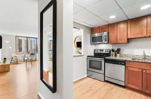 Crystal City Apartment | Modern Apt Walkable to Metro